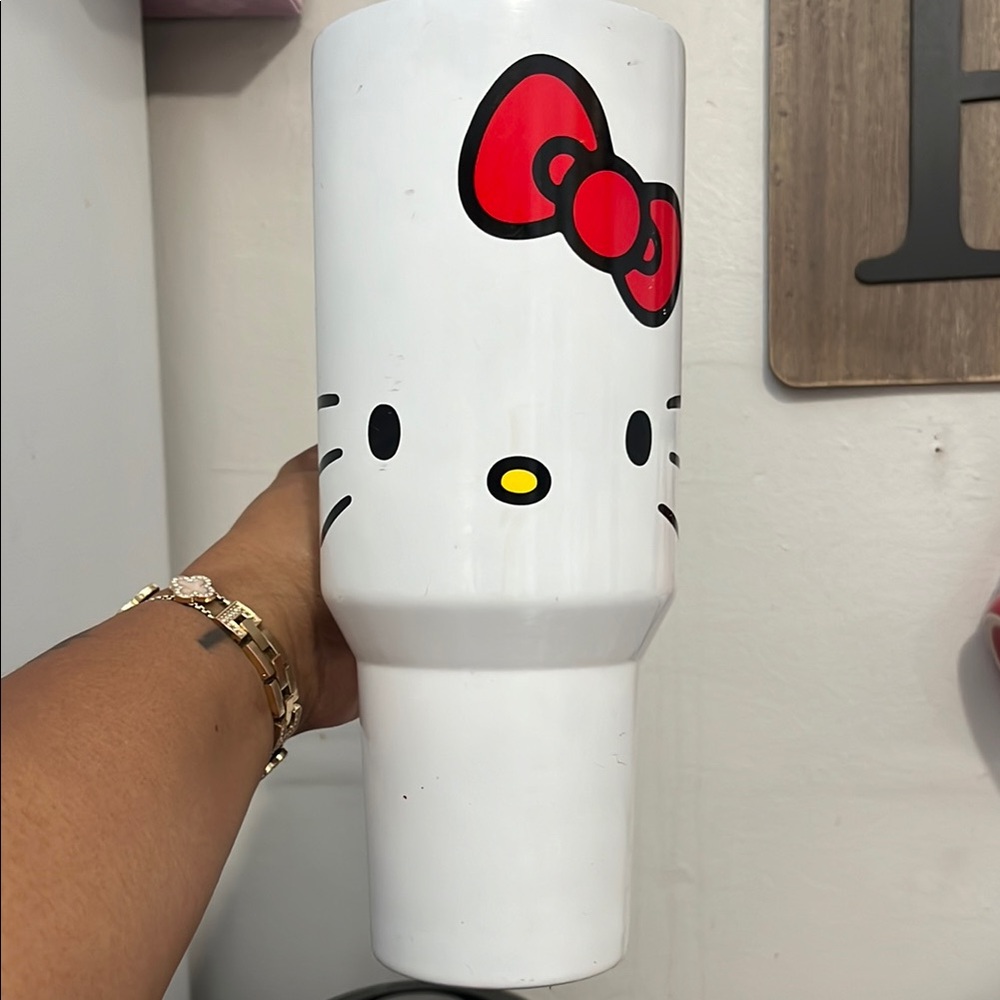 Hello Kitty White Tumbler